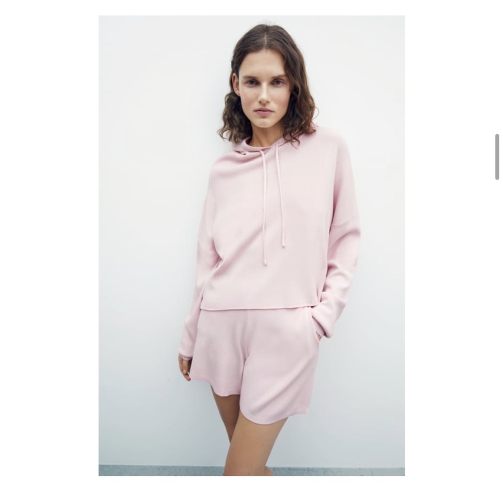 Zara Cropped Knit Sweatshirt